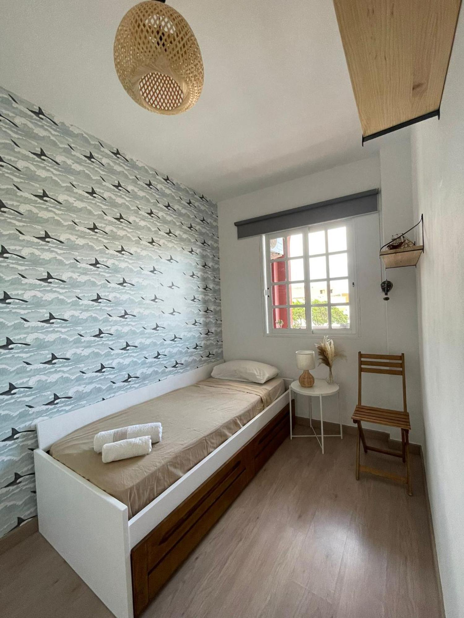 Seaside Paradise - 2 Bedroom Apartment With Ocean Views & Air Conditioning In Playa San Juan Exterior photo