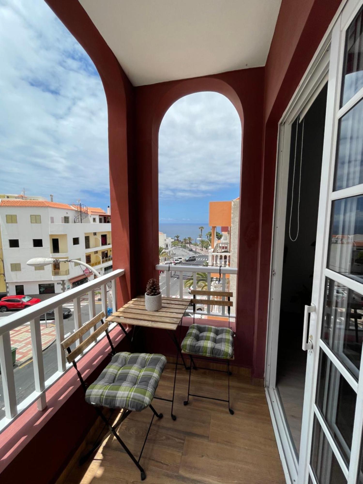 Seaside Paradise - 2 Bedroom Apartment With Ocean Views & Air Conditioning In Playa San Juan Exterior photo